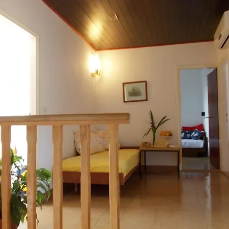 Holiday Home Primosten * פרימוסטן