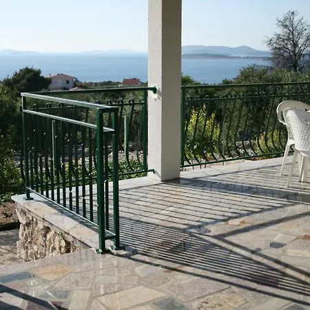 Holiday home Holiday Home Primosten