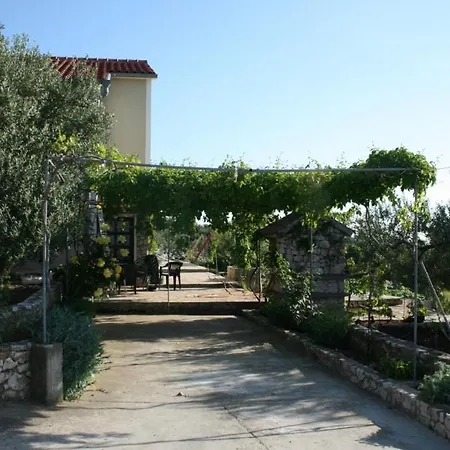 Σπίτι διακοπών Holiday Home Primosten *