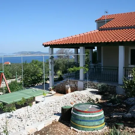 Holiday Home Primosten * Primošten