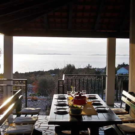 Casa de Férias Holiday Home Primosten Primošten