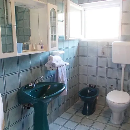 Casa de Férias Holiday Home Primosten *