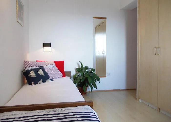 Holiday Home Primosten 프리모스턴